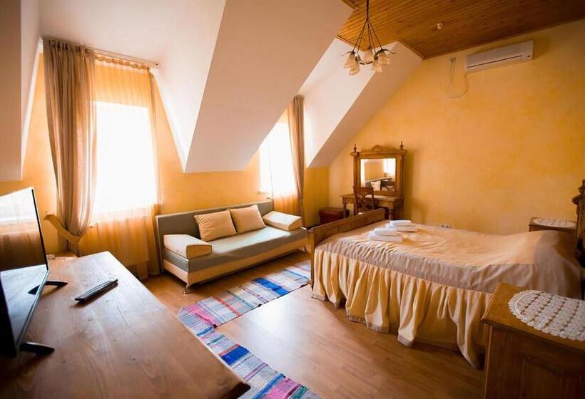 주니어 스위트, готель мараморош