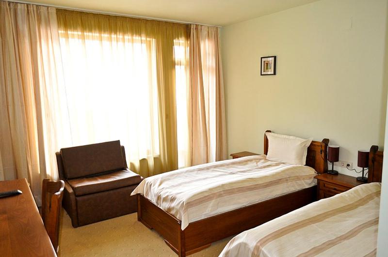 Номер Стандарт, Bozhentsi