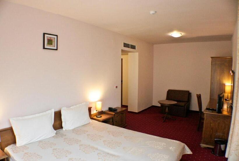 Номер Стандарт, Bozhentsi