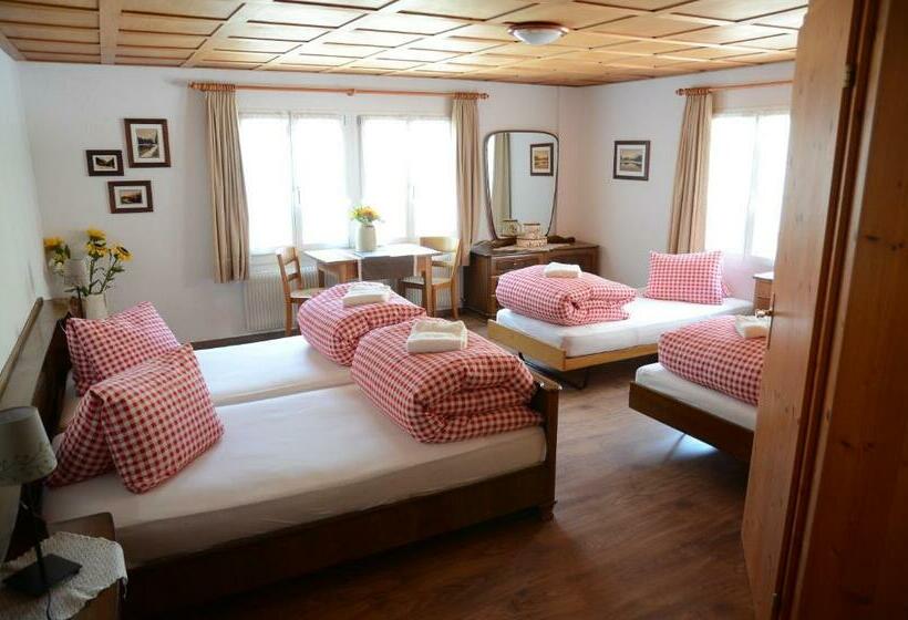 غرفة قياسية رباعية, Gästehaus Schäfli