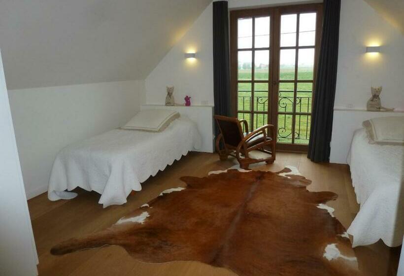 סוויטה עם ג'קוזי, B&b 't Hof Van Spiere