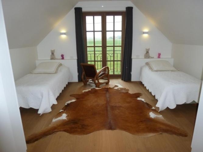 סוויטה עם ג'קוזי, B&b 't Hof Van Spiere