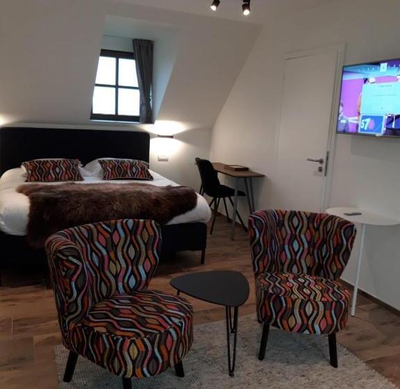 חדר דלוקס לארבעה, B&b 't Hof Van Spiere