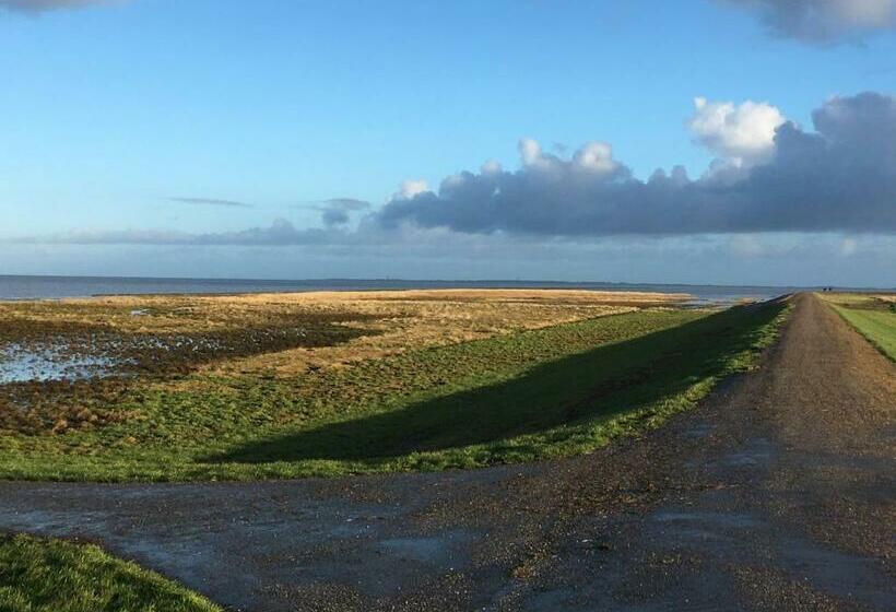 Deluxe room with river view, Landgoed Wilgenheerd