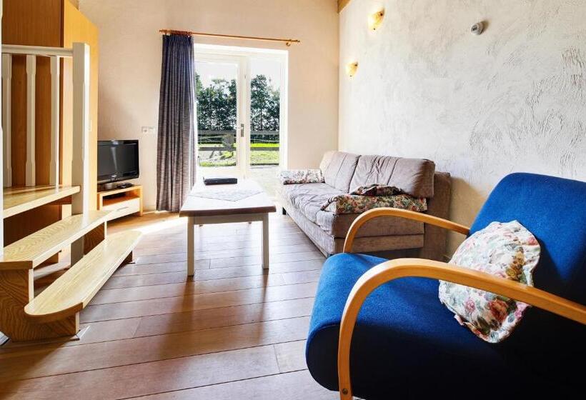 Номер Deluxe, Lokven Hoeve