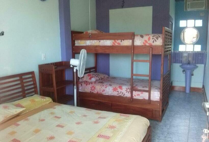 غرفة قياسية ثلاثية, Hosteria Mar De Plata