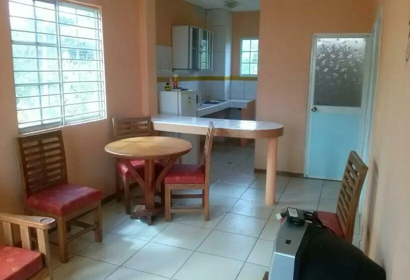海の見える３ベッドルームアパートメント, Hosteria Mar De Plata