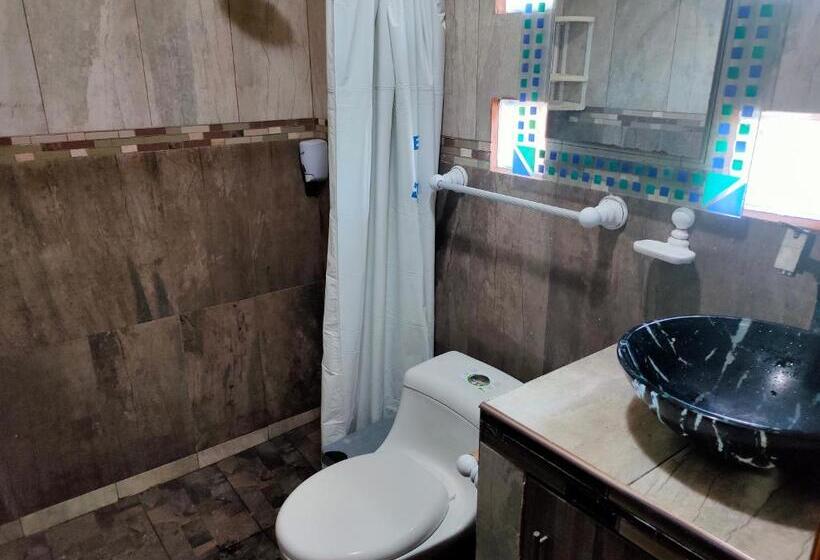 غرفة ديلوكس ثلاثية مطلة على البحر, Hosteria Mar De Plata