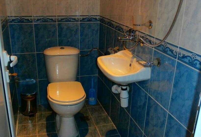 Апартаменты 2 Спальни с Балконом, Mitnitsa And Tkzs Biliantsi