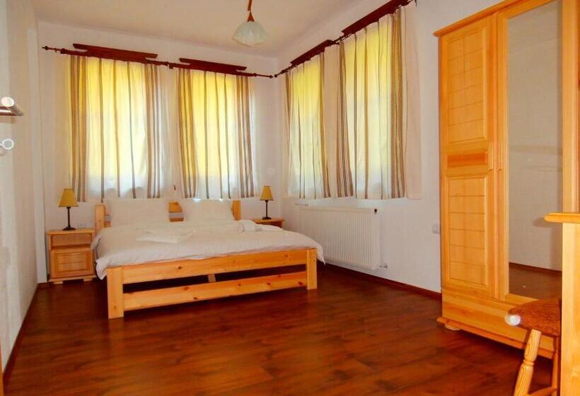 Апартаменты 3 Спальни, Mitnitsa And Tkzs Biliantsi