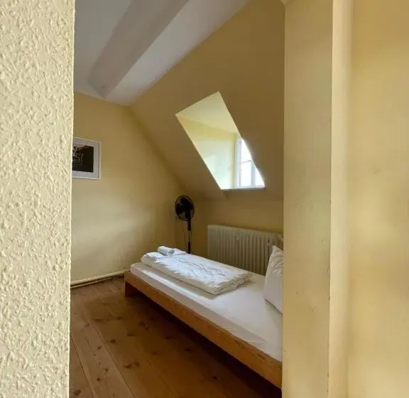 スタンダード４人部屋, Schloss Beichlingen