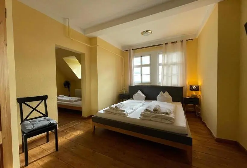 スタンダード４人部屋, Schloss Beichlingen