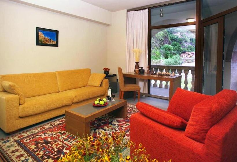 Люкс, Tufenkian Avan Dzoraget