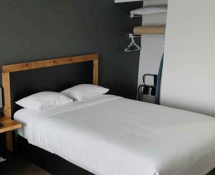 Номер Стандарт, Hôtel Napoléon