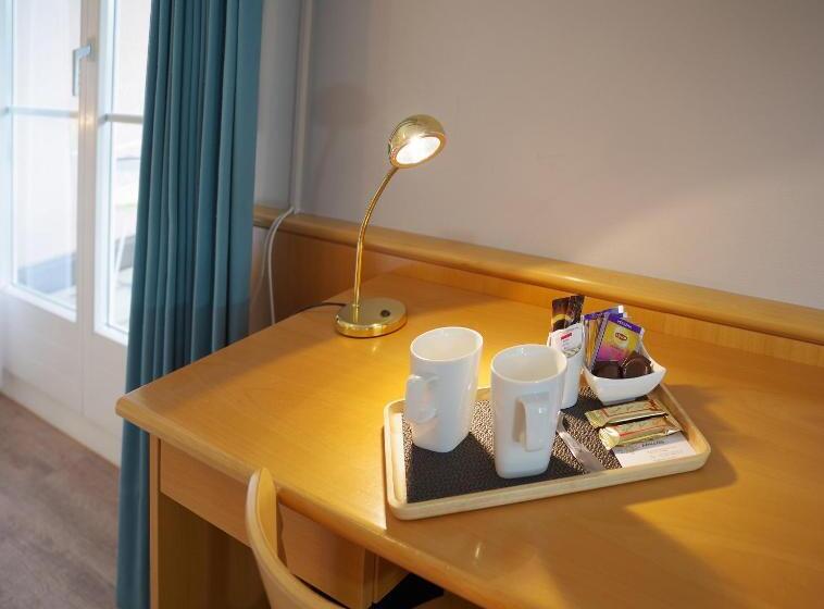 标准三人间, Garni Arnegg