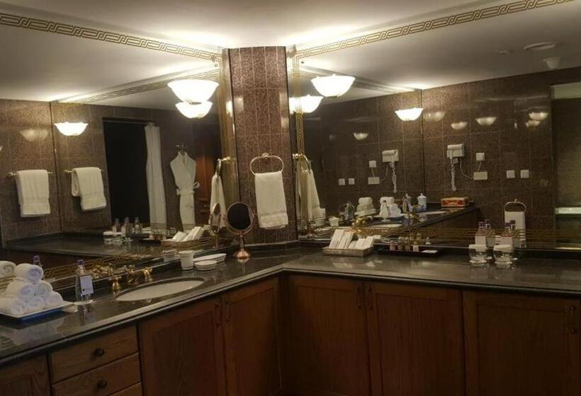 جناح ملكى, Abha Palace