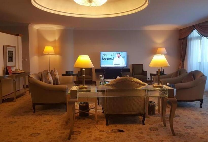 جناح ملكى, Abha Palace