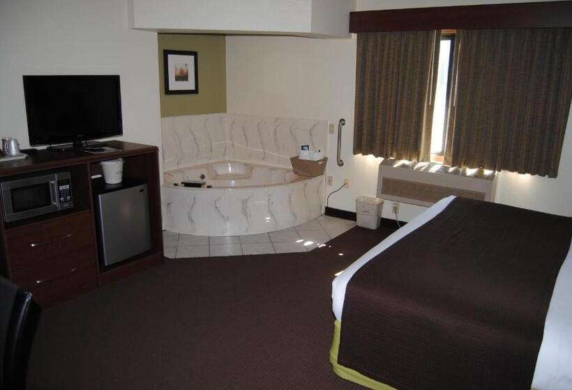 스위트 킹사이즈 침대, Americinn By Wyndham Grand Rapids
