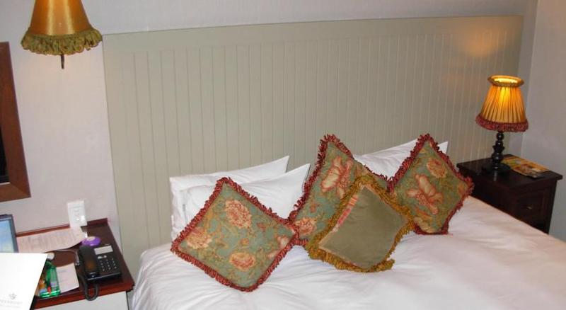 Люкс Deluxe Кровать Кинг, Red Lion Inn & Suites Grimes