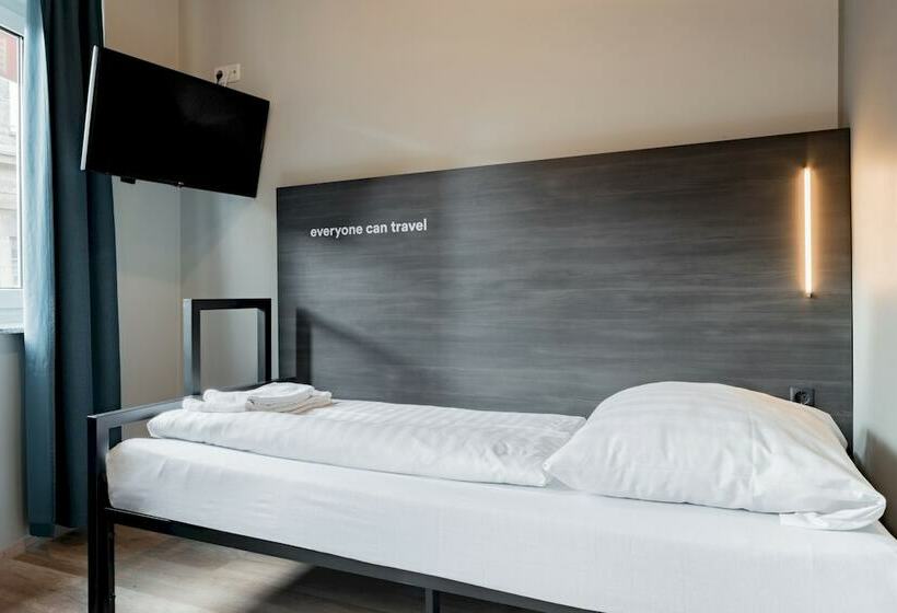 غرفة قياسية فردية, a&o Koln Dom