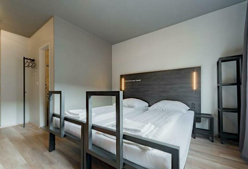 غرفة قياسية, a&o Koln Dom