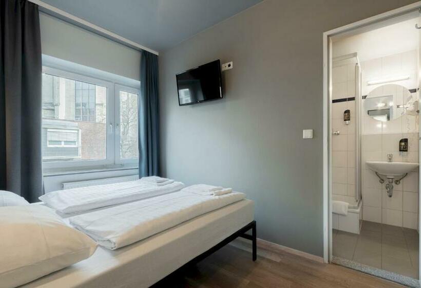 غرفة قياسية, a&o Koln Dom