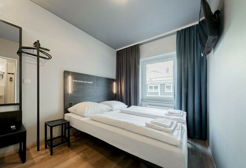 غرفة قياسية, a&o Koln Dom