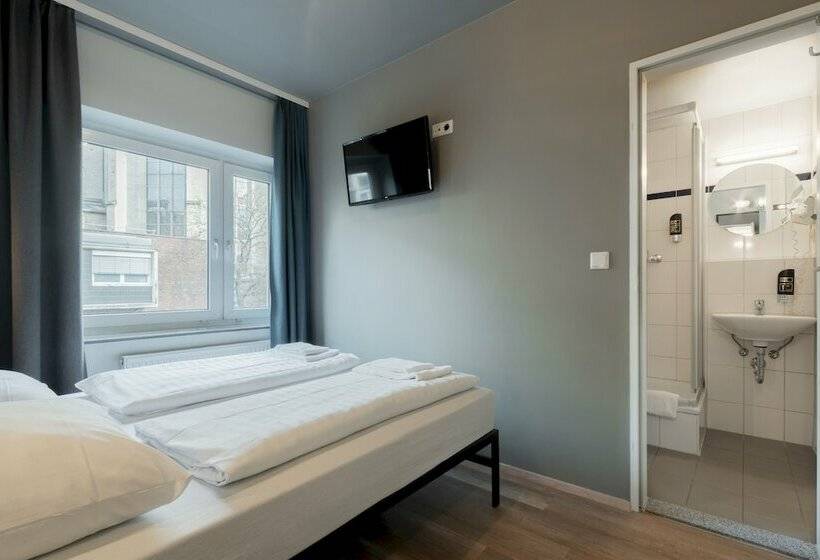 غرفة قياسية, a&o Koln Dom