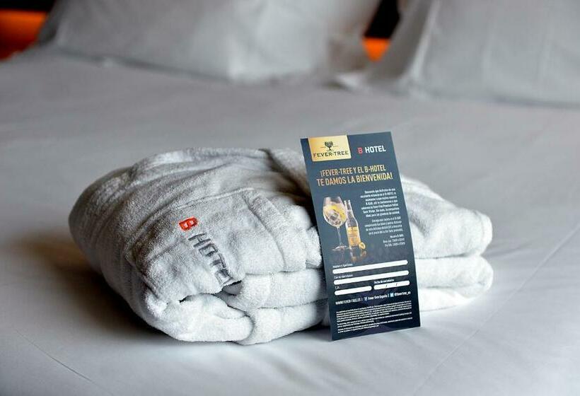 اتاق سوپریور, B