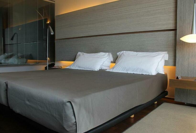 اتاق استاندارد, B