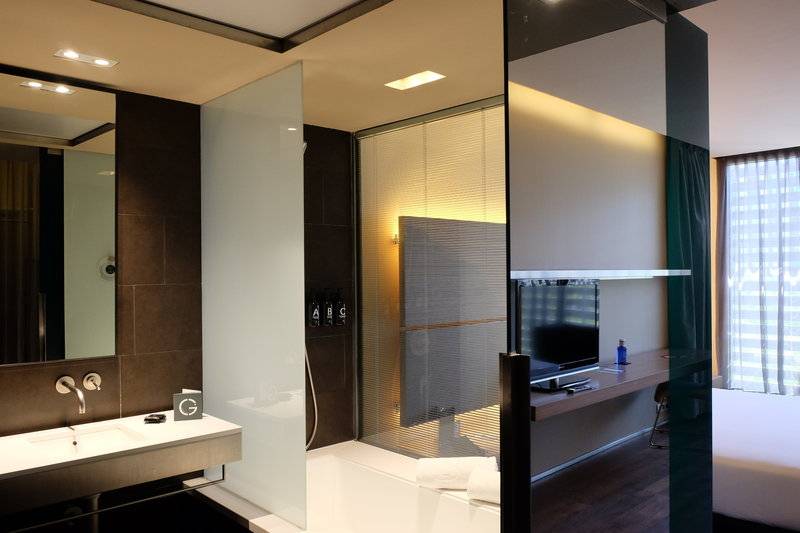 اتاق سوپریور, B