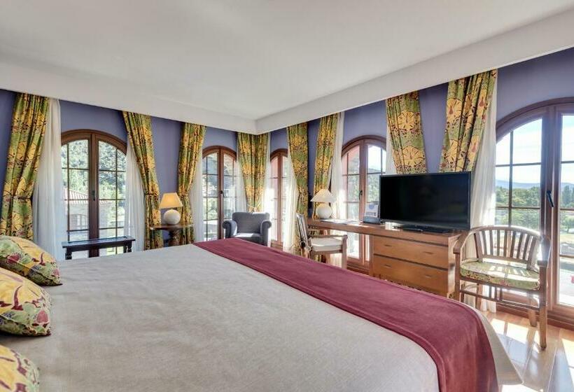 디럭스 룸, Monasterio De Boltana Spa