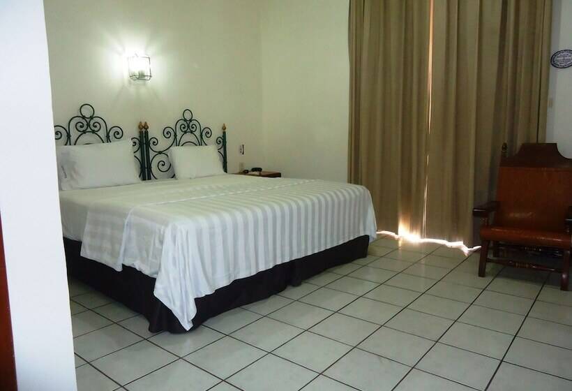 اتاق استاندارد, Concierge Plaza Colima