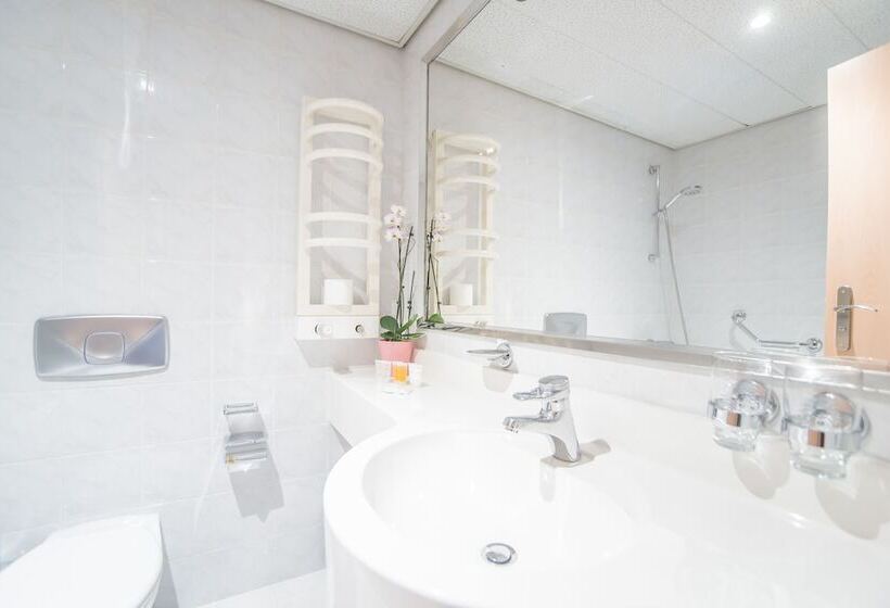 اتاق استاندارد, Cosmopolitan Bobycentrum   Czech Leading Hotels