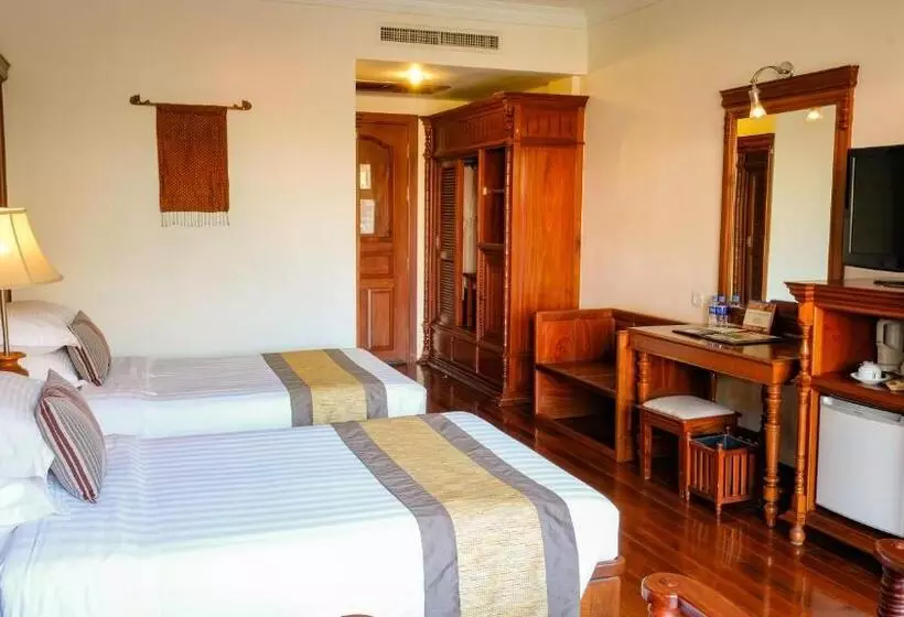 スーペリアールーム, Empress Angkor Resort & Spa