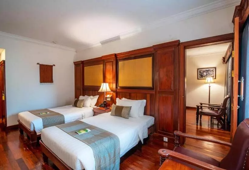 デラックスファミリールーム, Empress Angkor Resort & Spa