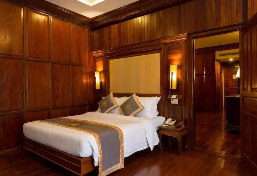 デラックスファミリールーム, Empress Angkor Resort & Spa