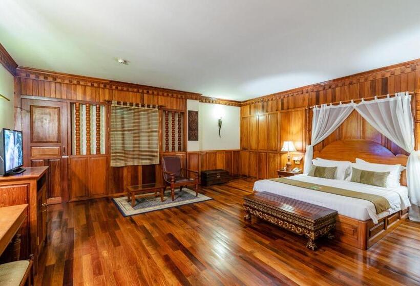 デラックスファミリールーム, Empress Angkor Resort & Spa