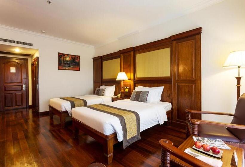 スーペリアファミリールーム, Empress Angkor Resort & Spa