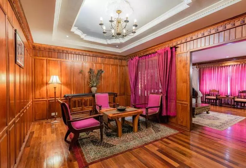 スイート, Empress Angkor Resort & Spa