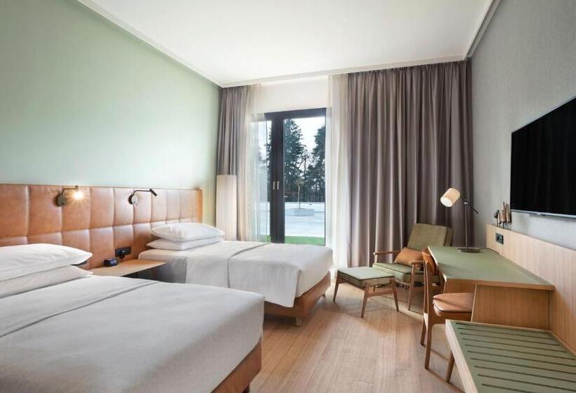 اتاق سوپریور, Four Points By Sheraton Ljubljana Mons