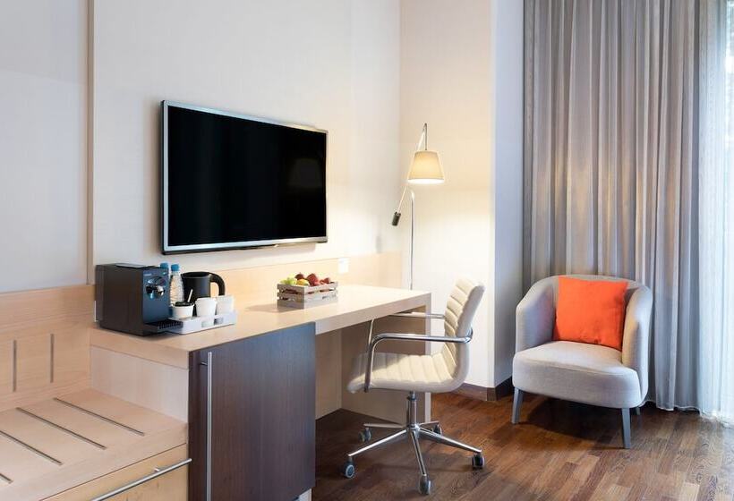 اتاق سوپریور, Four Points By Sheraton Ljubljana Mons