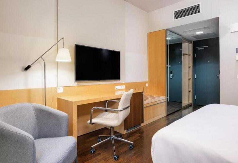 اتاق کلاسیک, Four Points By Sheraton Ljubljana Mons