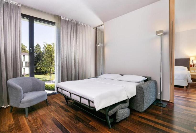 سوئیت اجرایی با تخت کینگ, Four Points By Sheraton Ljubljana Mons