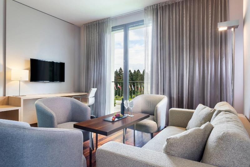 سوئیت اجرایی با تخت کینگ, Four Points By Sheraton Ljubljana Mons