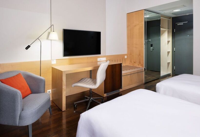 اتاق کلاسیک, Four Points By Sheraton Ljubljana Mons