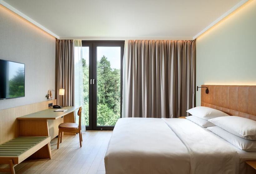 اتاق سوپریور, Four Points By Sheraton Ljubljana Mons