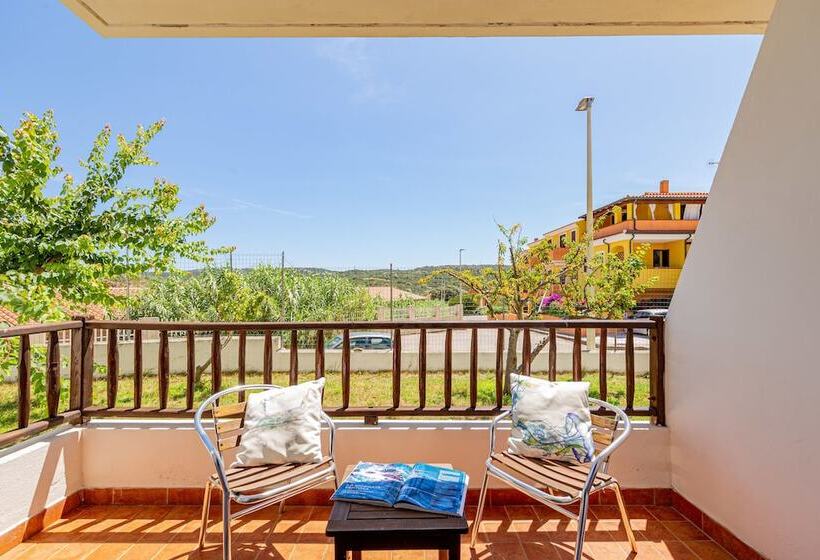 带阳台的三人标准间, Lh Hotel La Funtana