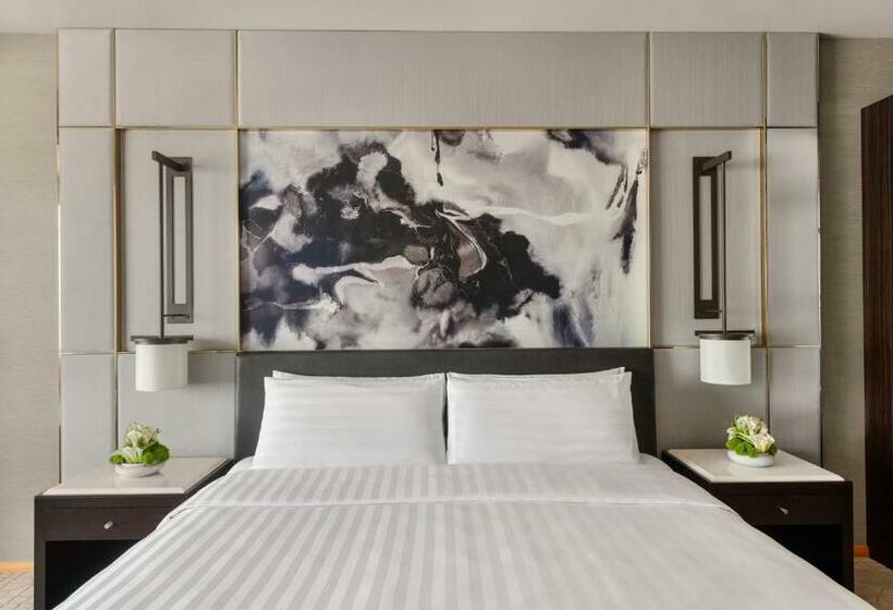 带大床的豪华间, Shangri La Dubai