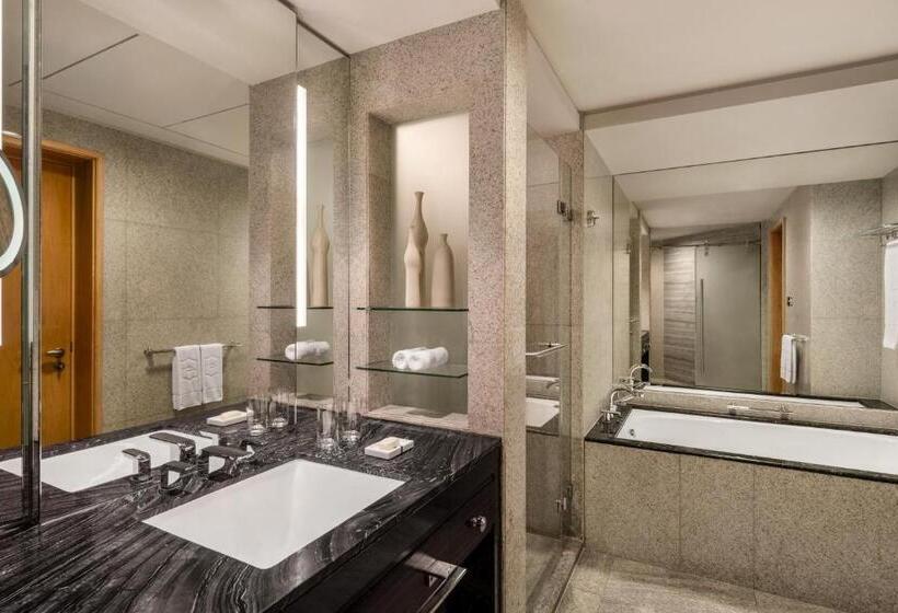 Номер Deluxe с Видом, Shangri La Dubai